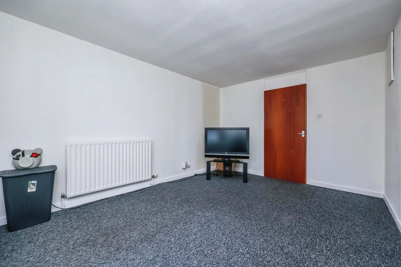 Blackburn Place, Ilkeston, DE7, photo 11