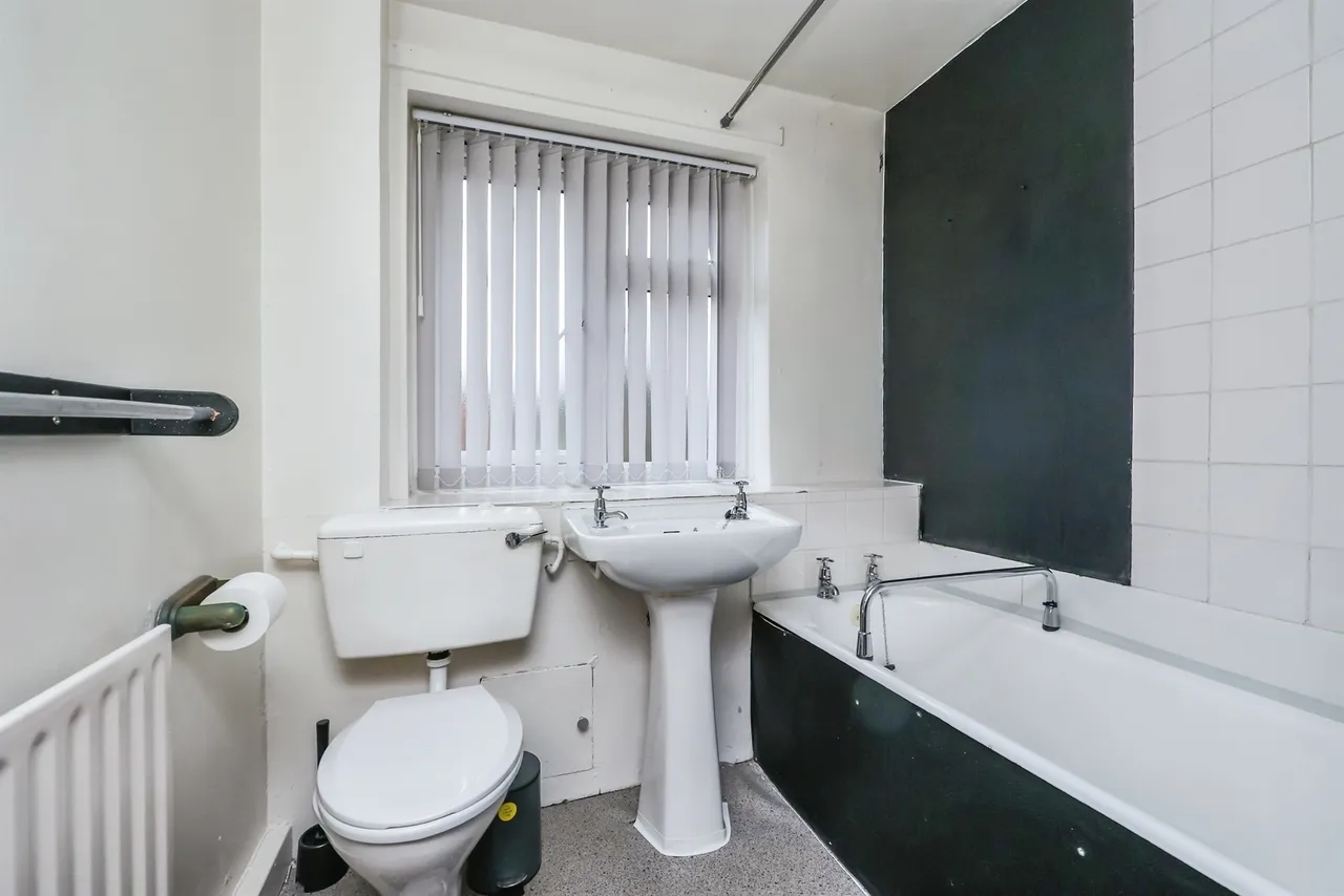Blackburn Place, Ilkeston, DE7, photo 16