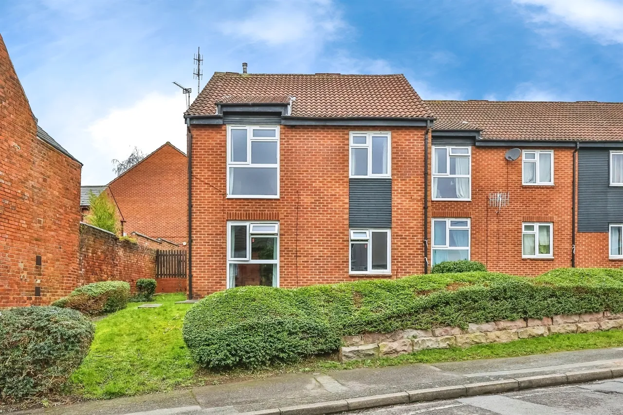 1 bed flat for sale, Blackburn Place, Ilkeston, DE7
