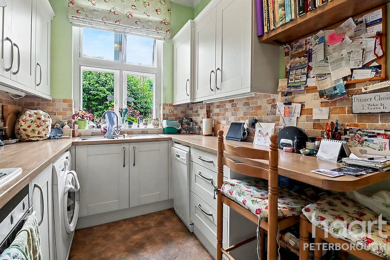 Loder Avenue, Peterborough, PE3, photo 6