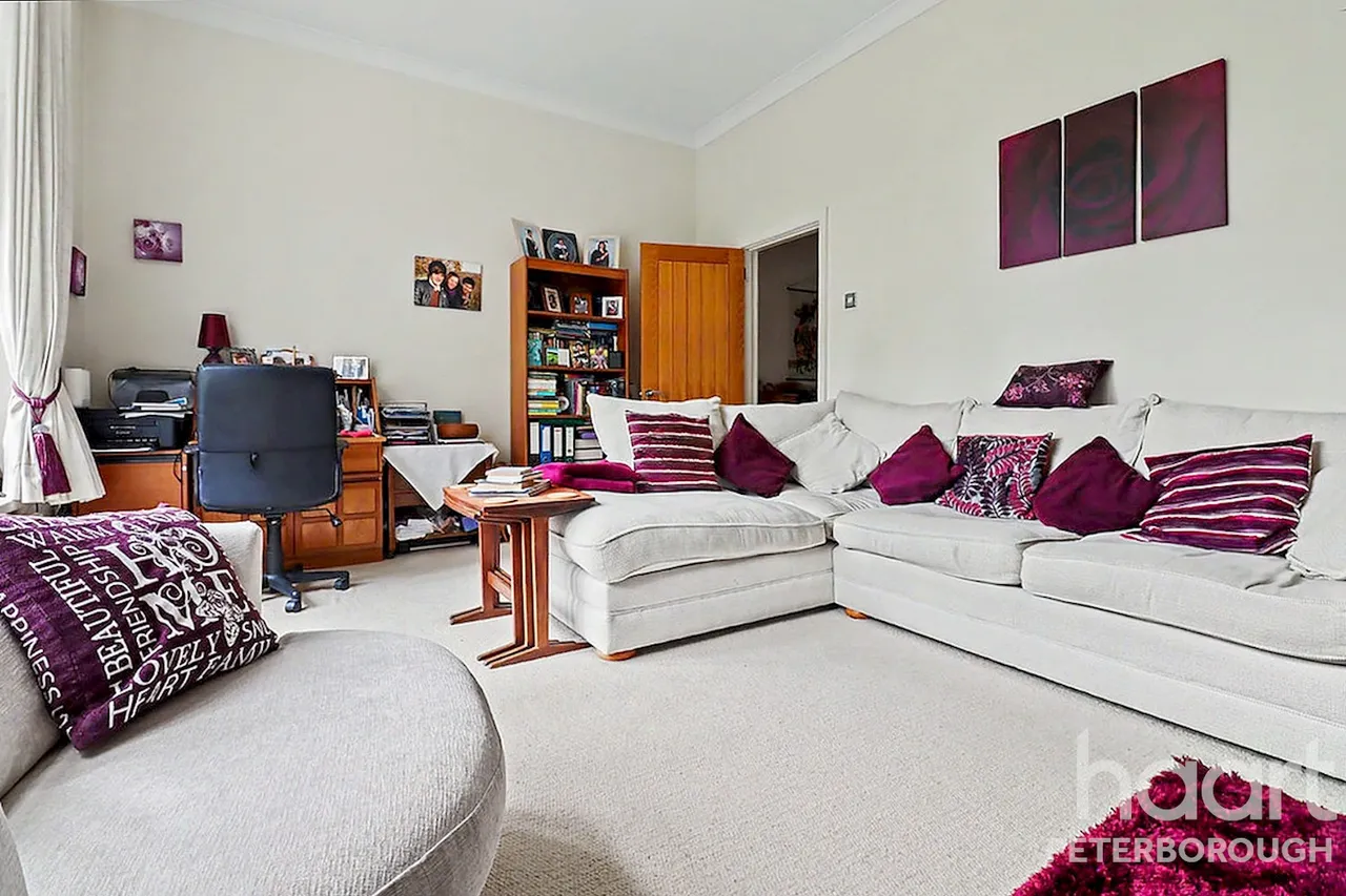 Loder Avenue, Peterborough, PE3, photo 9