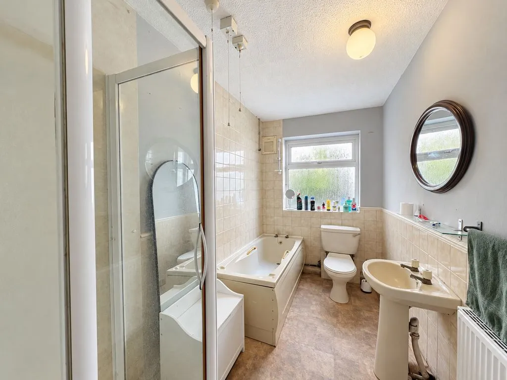 Cannock Road, Burntwood, WS7, photo 11