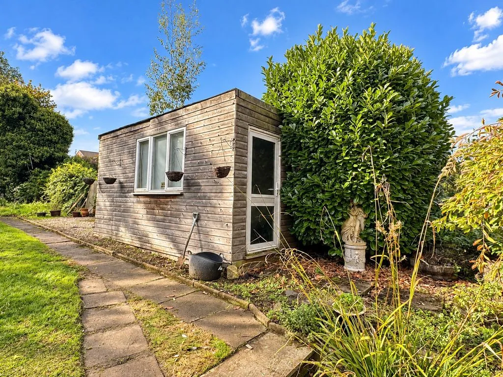 Cannock Road, Burntwood, WS7, photo 19