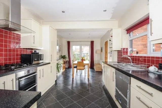 Fernbank Road, Ascot, SL5, photo 9