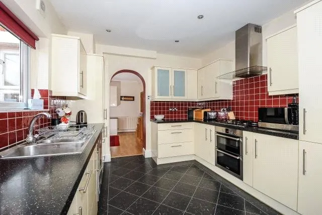 Fernbank Road, Ascot, SL5, photo 2