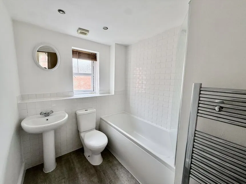 Brookfield Gardens, Wythenshawe, Manchester, M22, photo 8