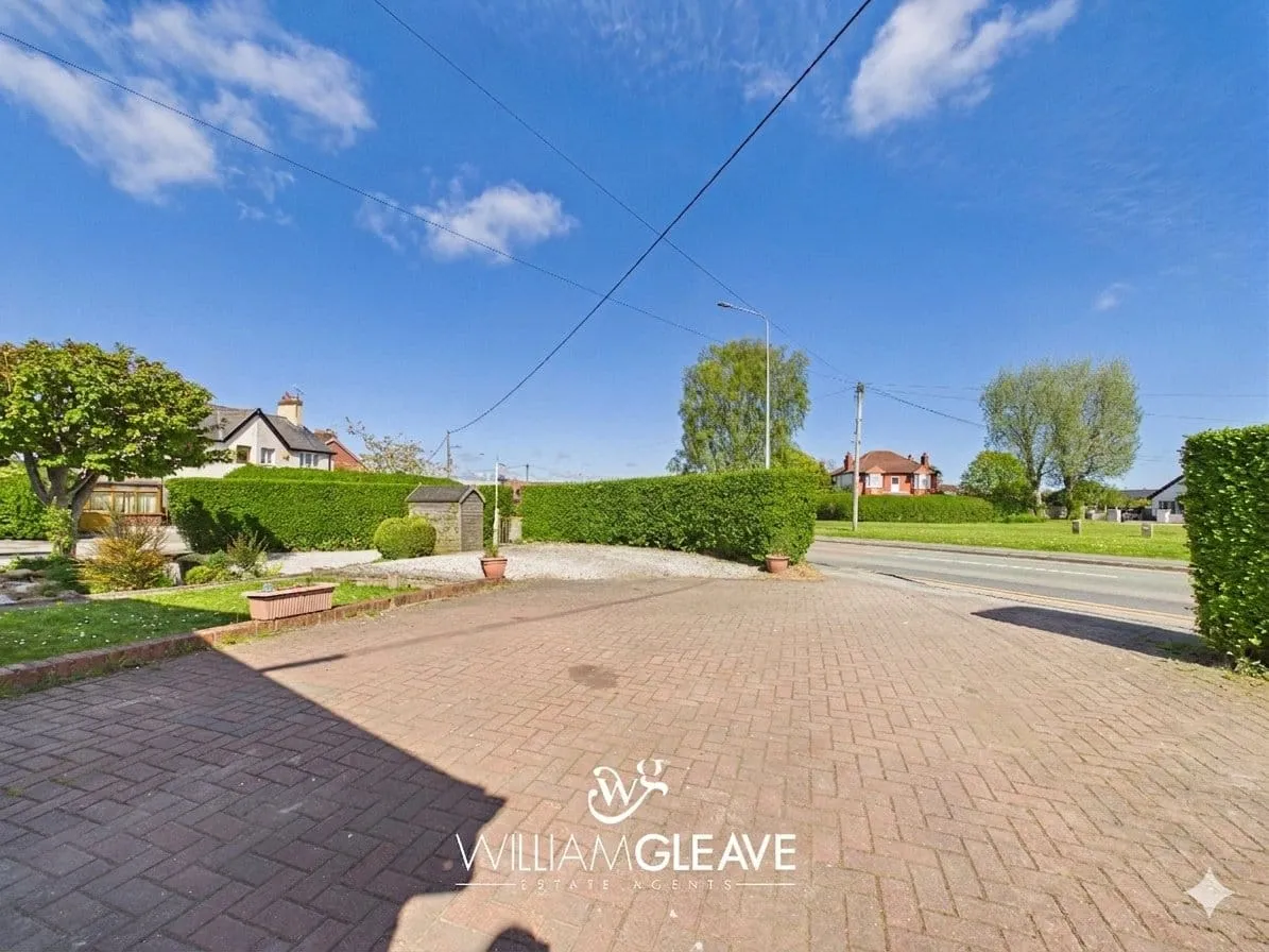 Belmont Crescent, Buckley, Flintshire, CH7 3NE, photo 2
