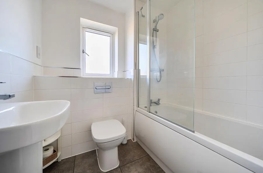 Camilla Grove, Houghton Regis, LU5, photo 11