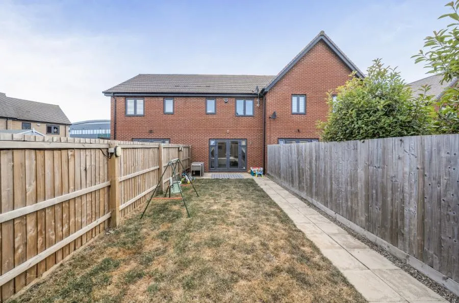 Camilla Grove, Houghton Regis, LU5, photo 14