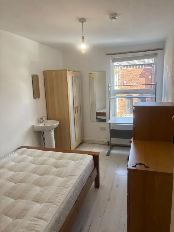 Talbot Road, Fallowfield, M14, photo 5