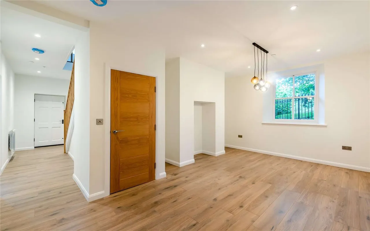 Clayton Road, Mold, Flintshire, CH7 1SU, photo 7