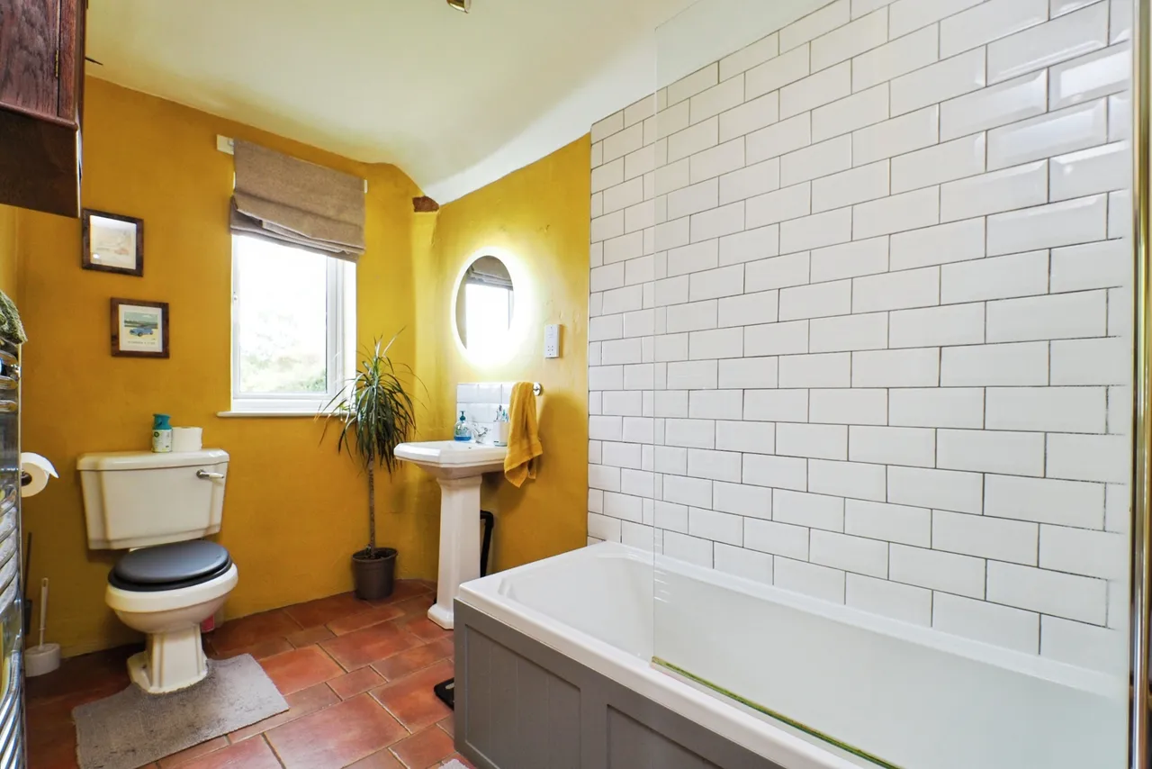 Red Lane, Lowdham, NG14, photo 13
