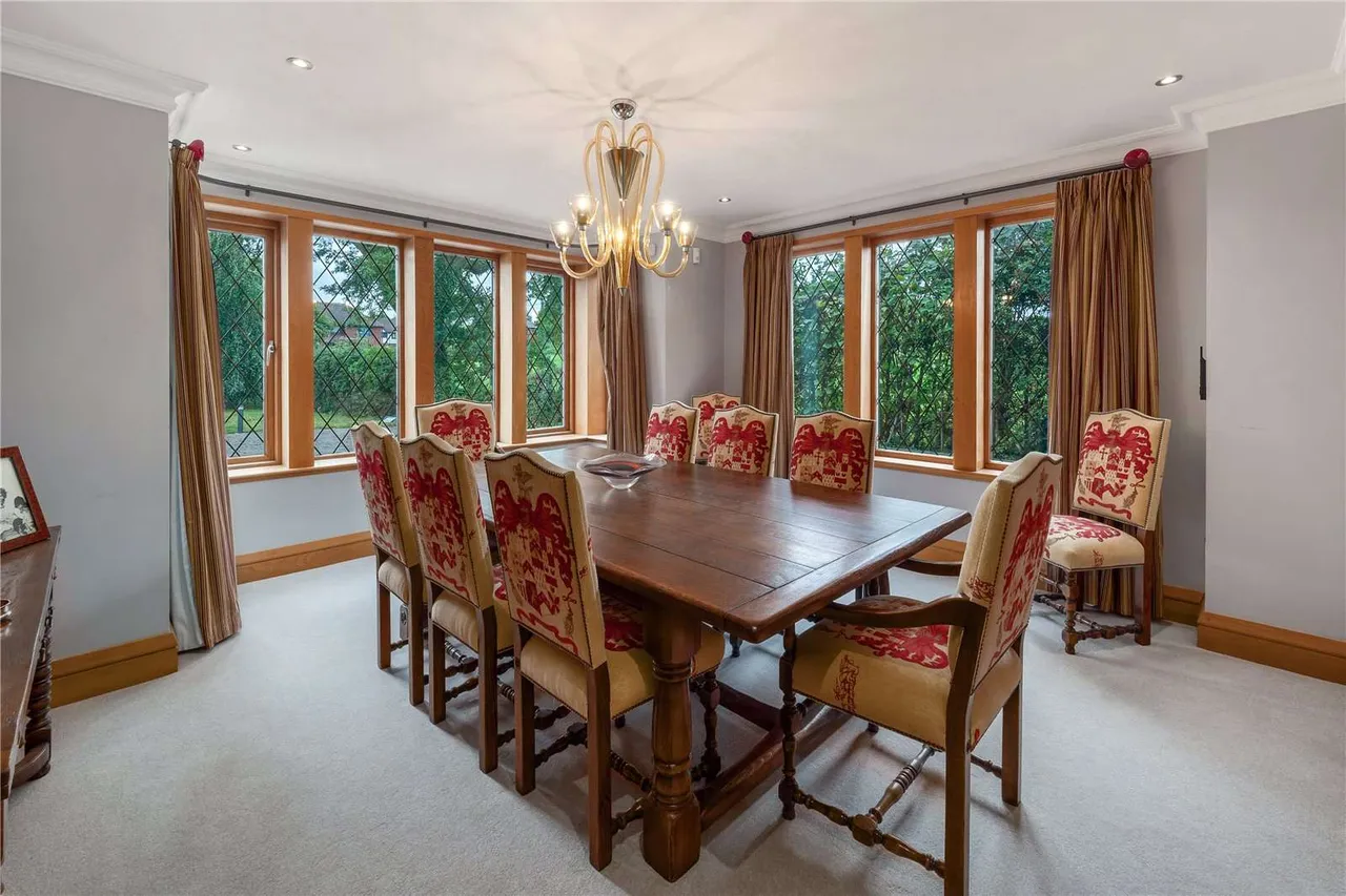 Withinlee Road, Mottram St. Andrew, Macclesfield, Cheshire, SK10 4AU, photo 8