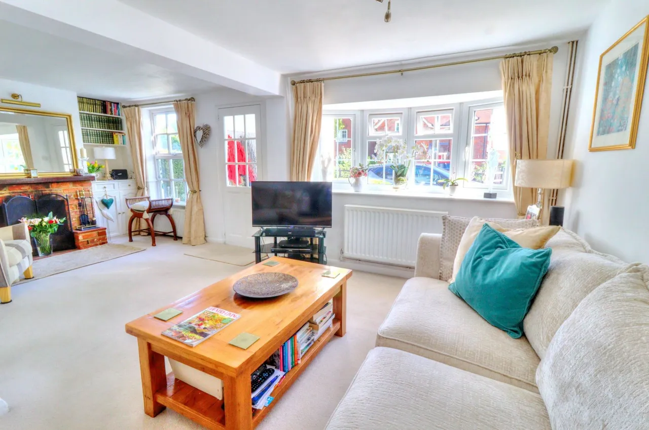 Mill Road, Stokenchurch, HP14, photo 7