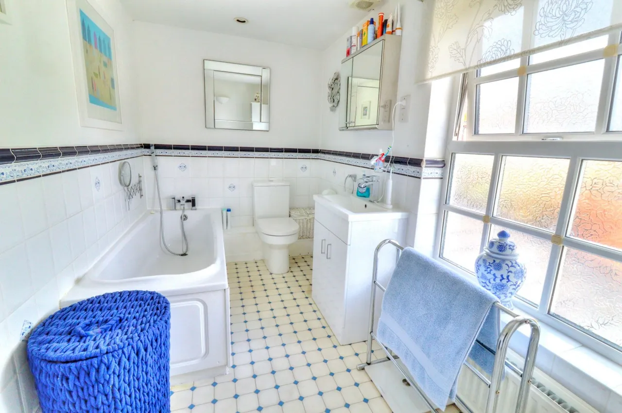 Mill Road, Stokenchurch, HP14, photo 10