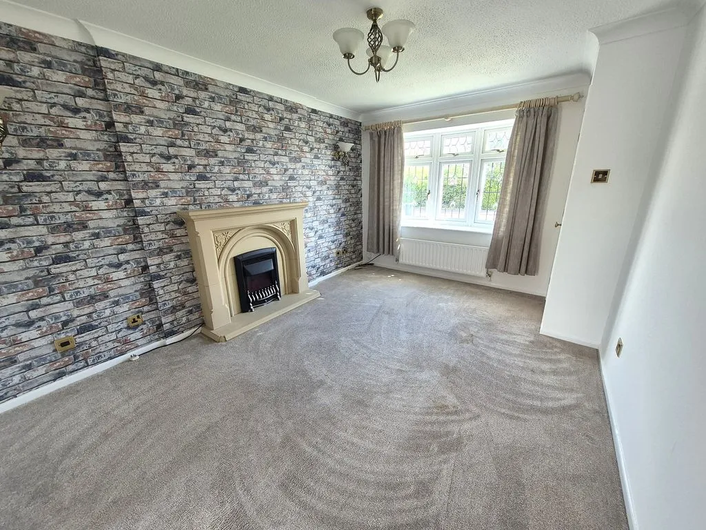 Gleneagles Road, Bloxwich, WS3, photo 5