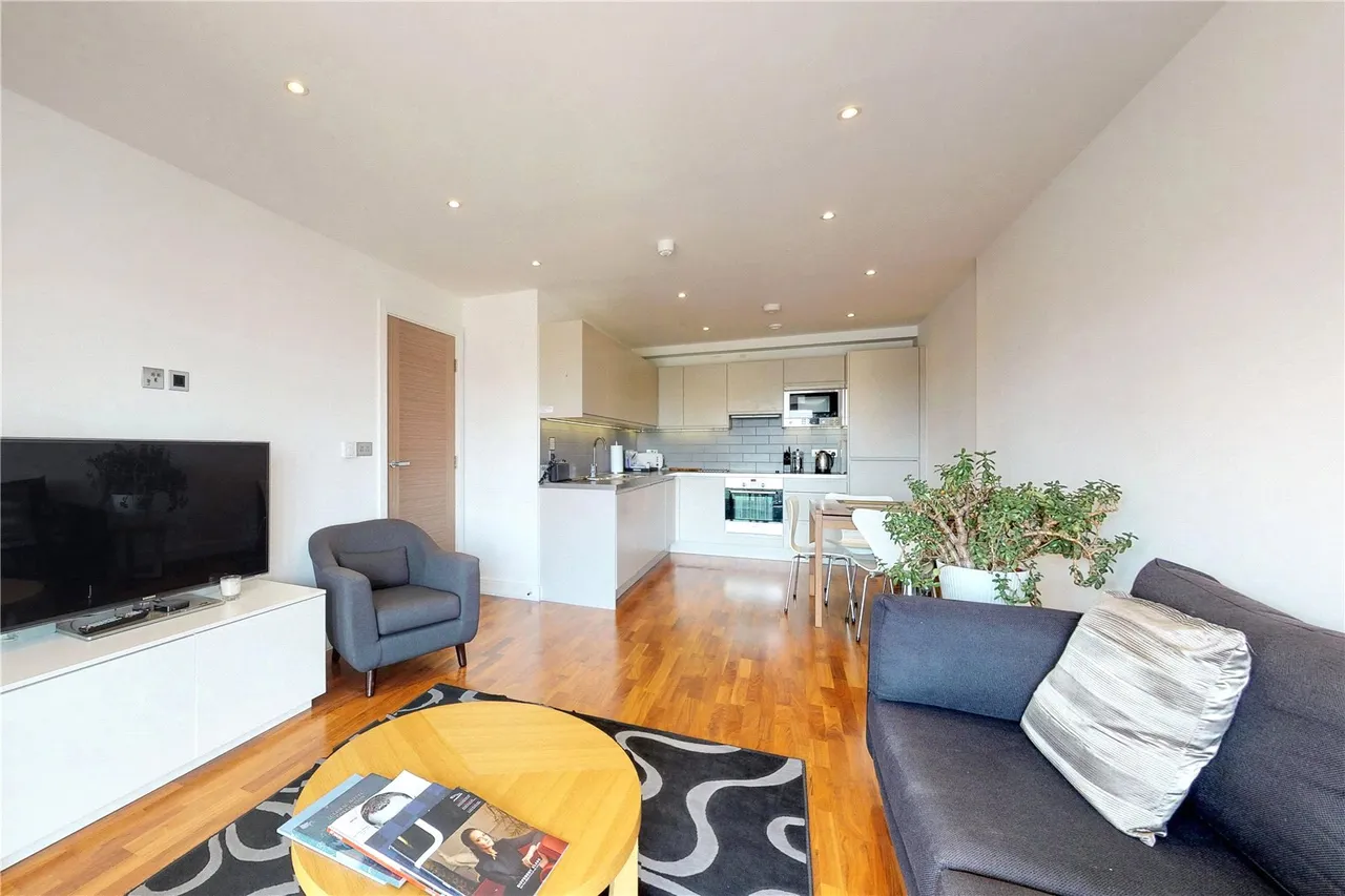 Holman Road, London, SW11, photo 4