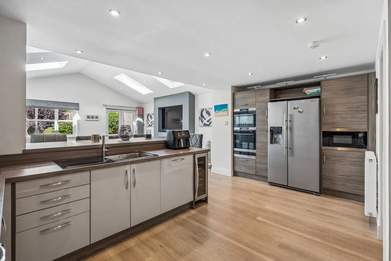 Lindsay Brae, Dunblane, FK15, photo 8