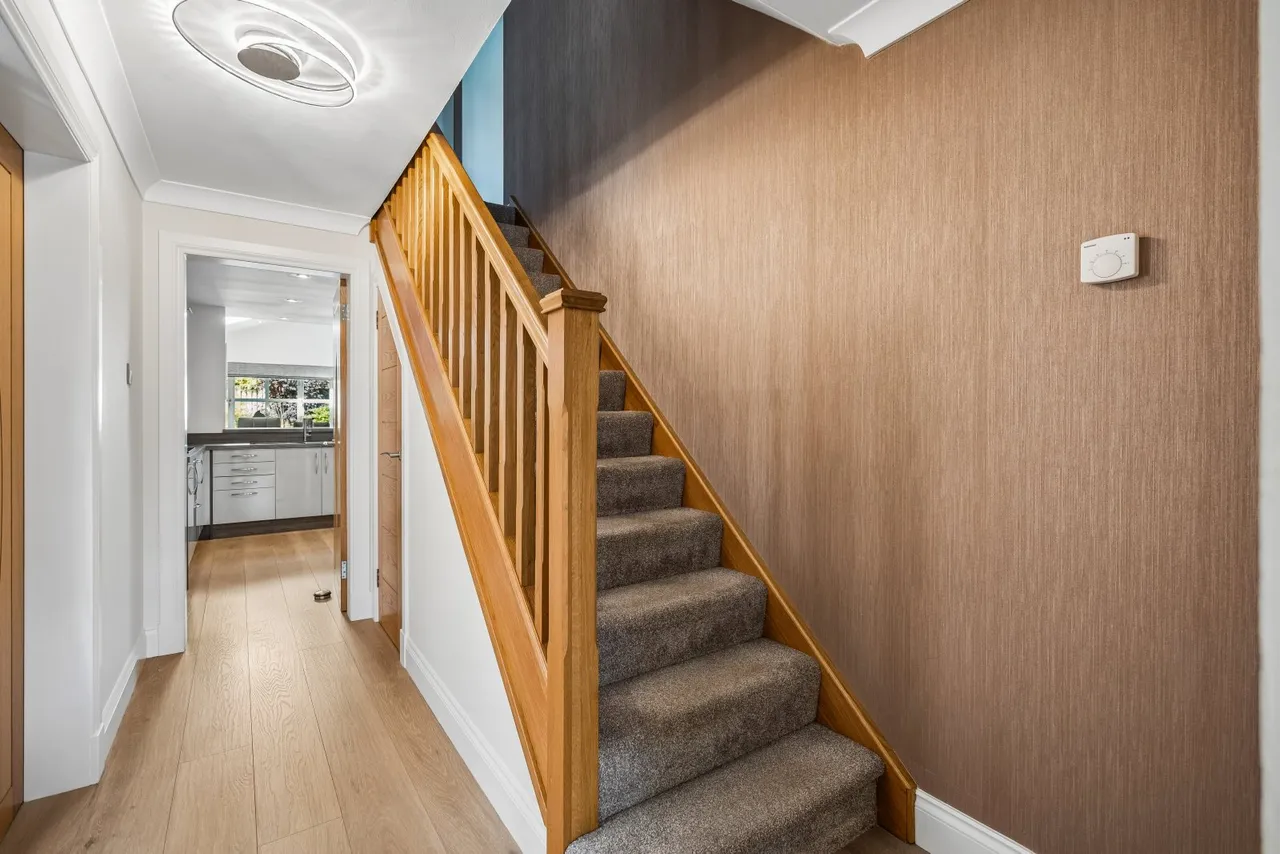 Lindsay Brae, Dunblane, FK15, photo 19