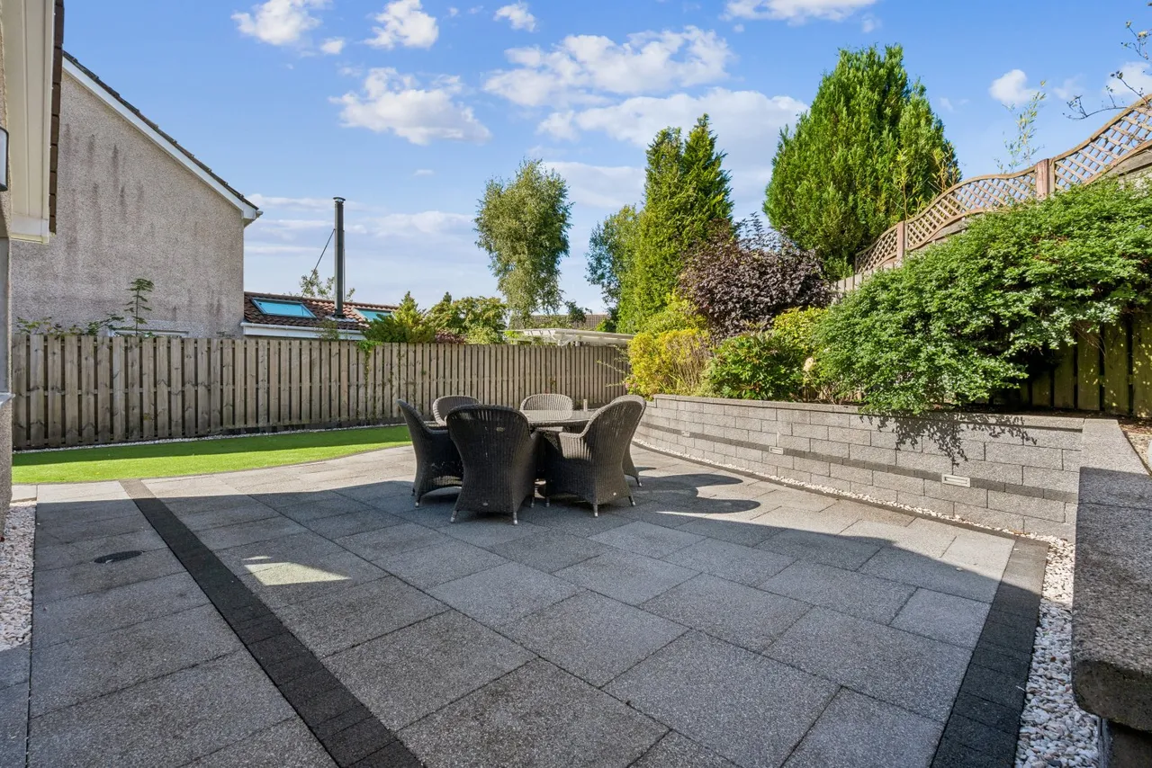 Lindsay Brae, Dunblane, FK15, photo 32