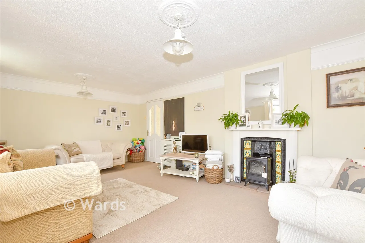 Linkway, Ditton, ME20, photo 4