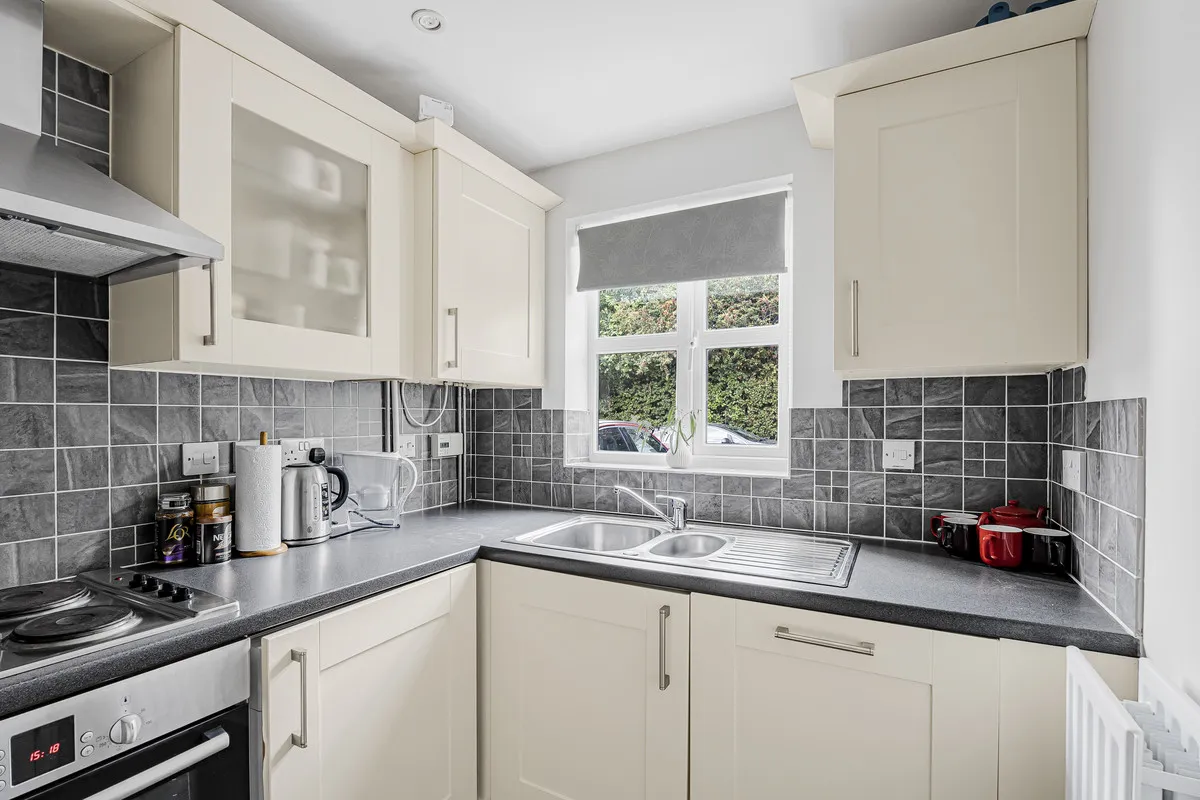 Rowan Close, Ambrosden, photo 9