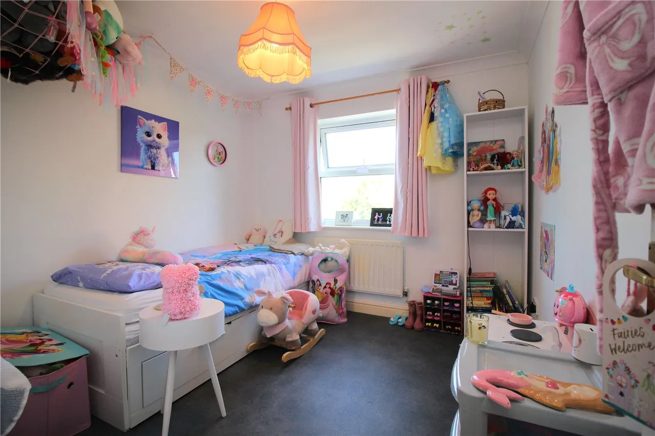 Alexandra Road, Great Wakering, Southend-on-Sea, SS3, photo 11