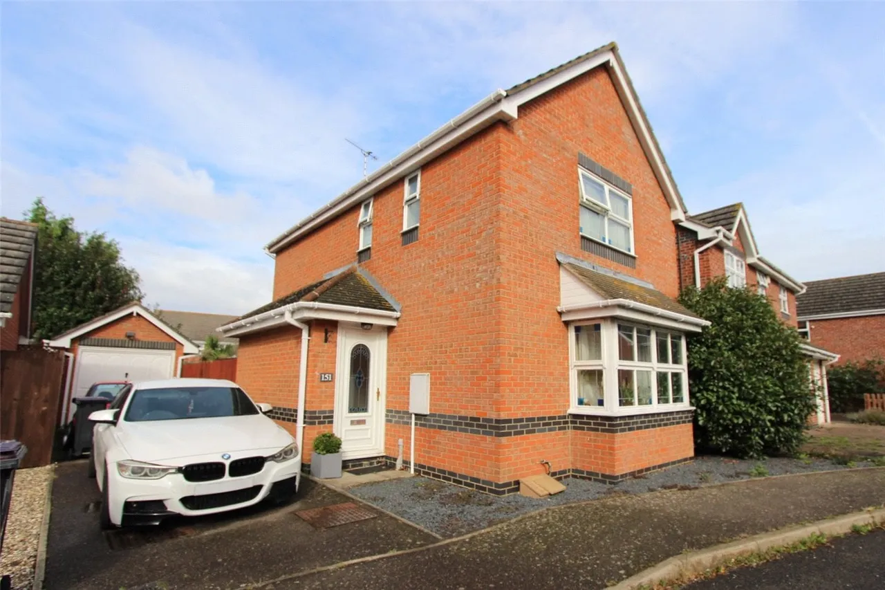 3 bed house to rent — Alexandra Road, Great Wakering, Southend-on-Sea, SS3