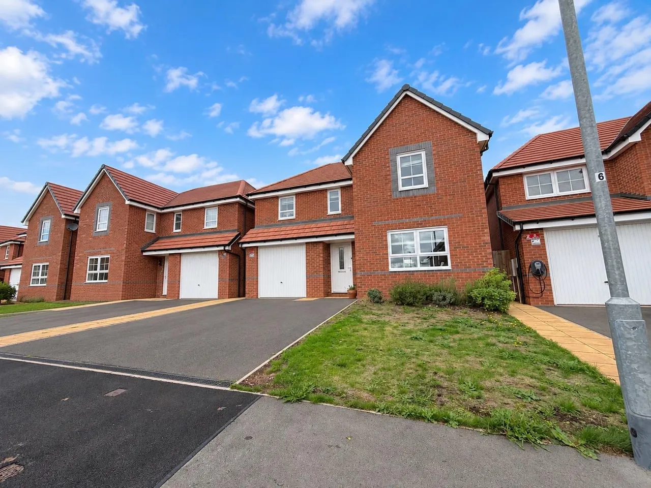 Dawes Way, Hednesford, WS12, photo 26