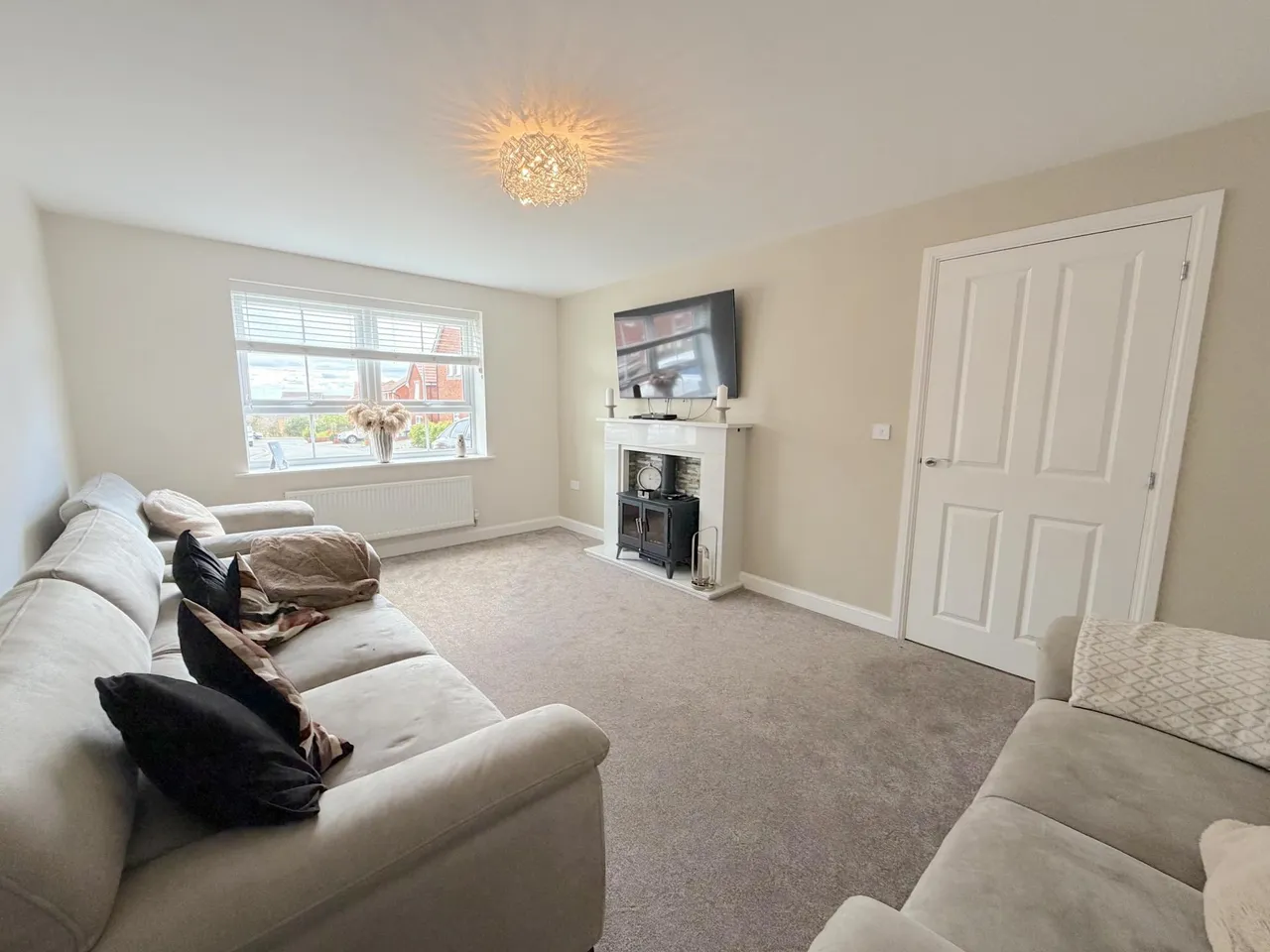 Dawes Way, Hednesford, WS12, photo 4
