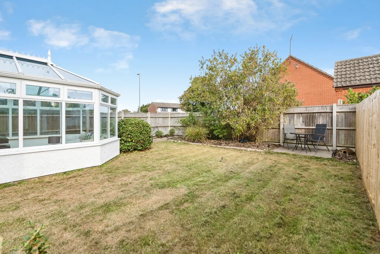 Gunton Church Lane, Lowestoft, NR32, photo 2