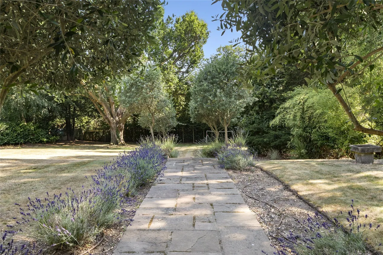 Callow Hill, Virginia Water, Surrey, GU25, photo 17