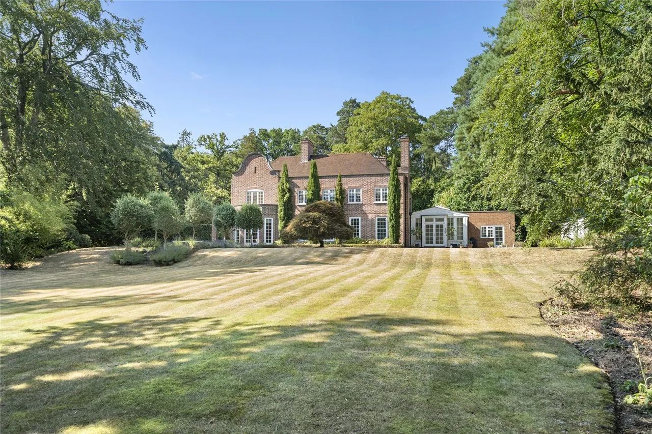 Callow Hill, Virginia Water, Surrey, GU25, photo 18