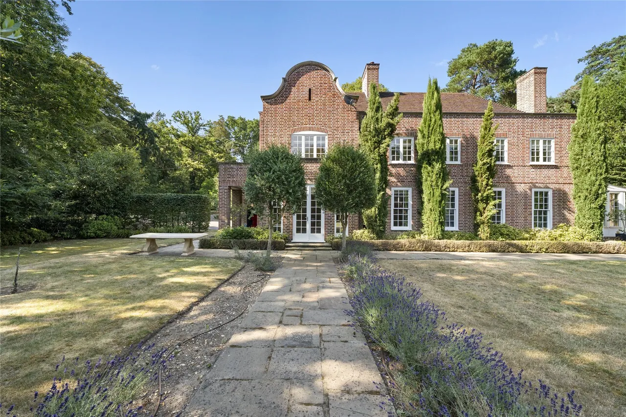 Callow Hill, Virginia Water, Surrey, GU25, photo 16
