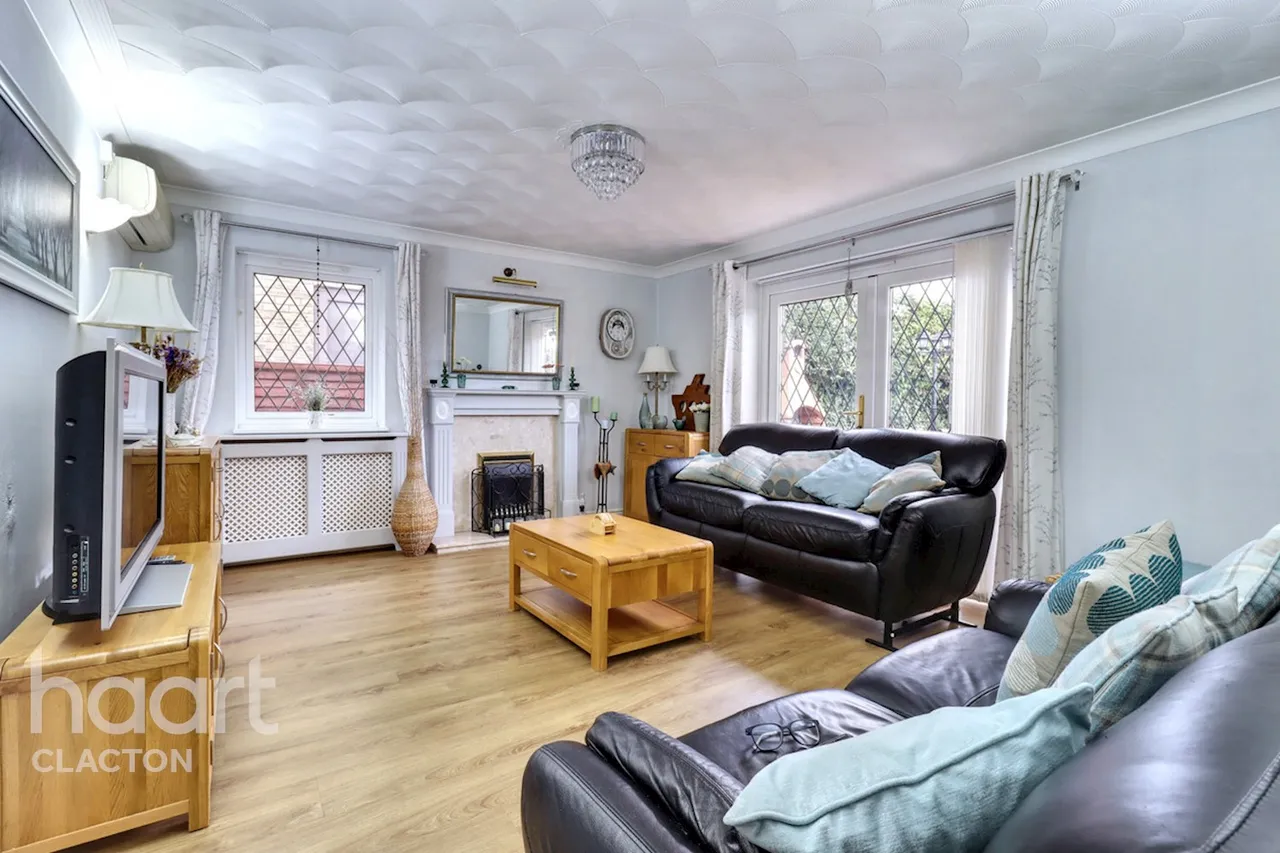 James Road, Clacton-On-Sea, CO15, photo 4
