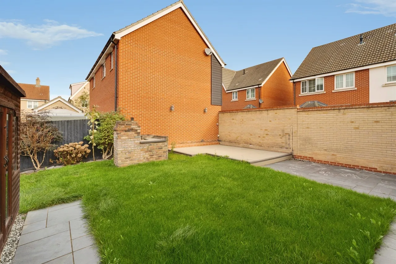 Cygnet Road, Stowmarket, IP14, photo 17