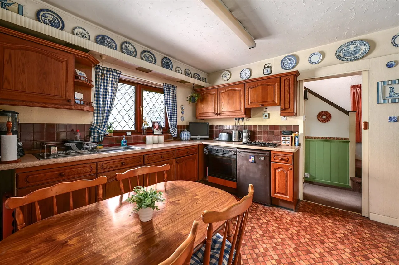 Station Road, Farnborough, GU14 7PZ, photo 4