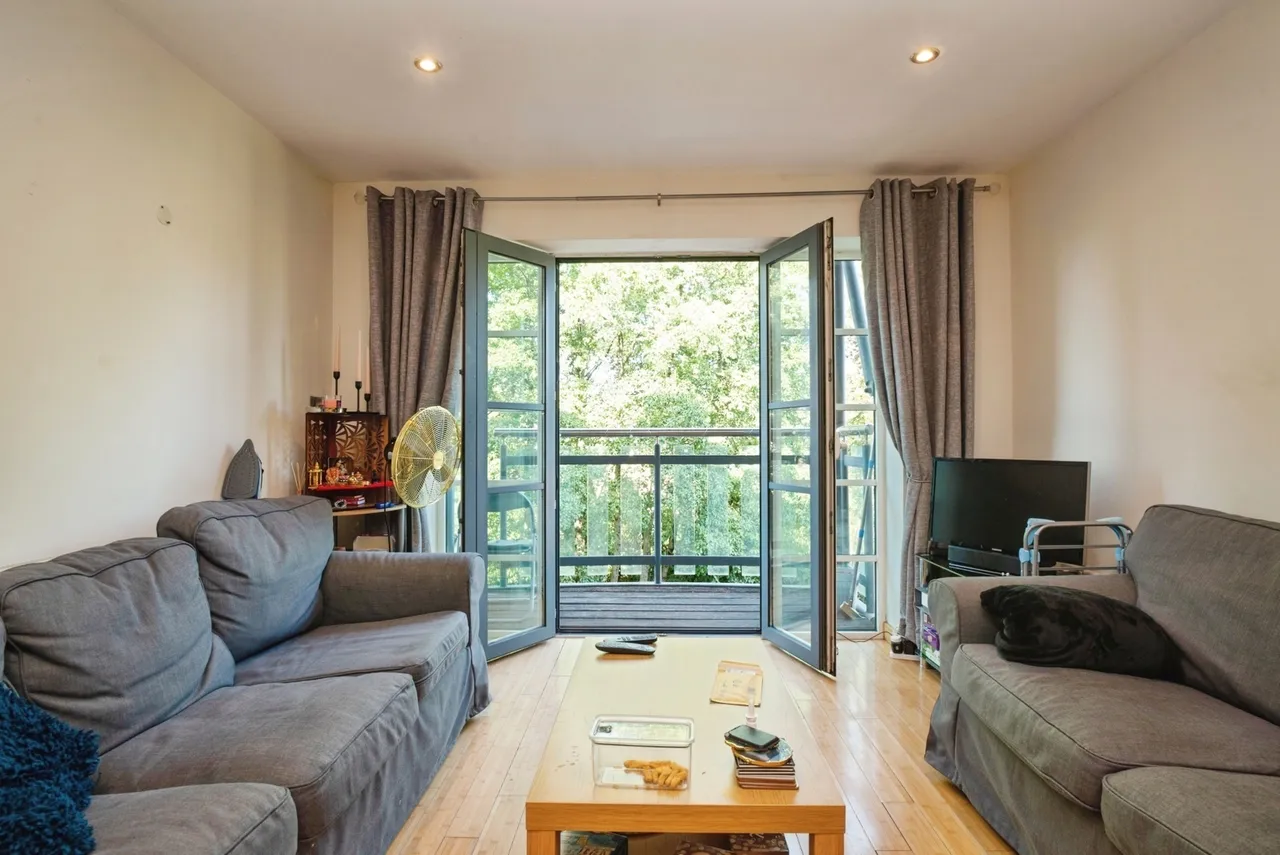 South Mews, Magretian Place, CARDIFF, South Glamorgan, CF10, photo 7