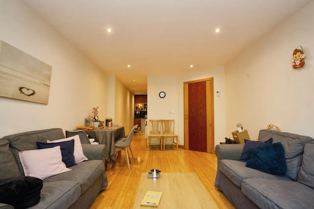 South Mews, Magretian Place, CARDIFF, South Glamorgan, CF10, photo 5