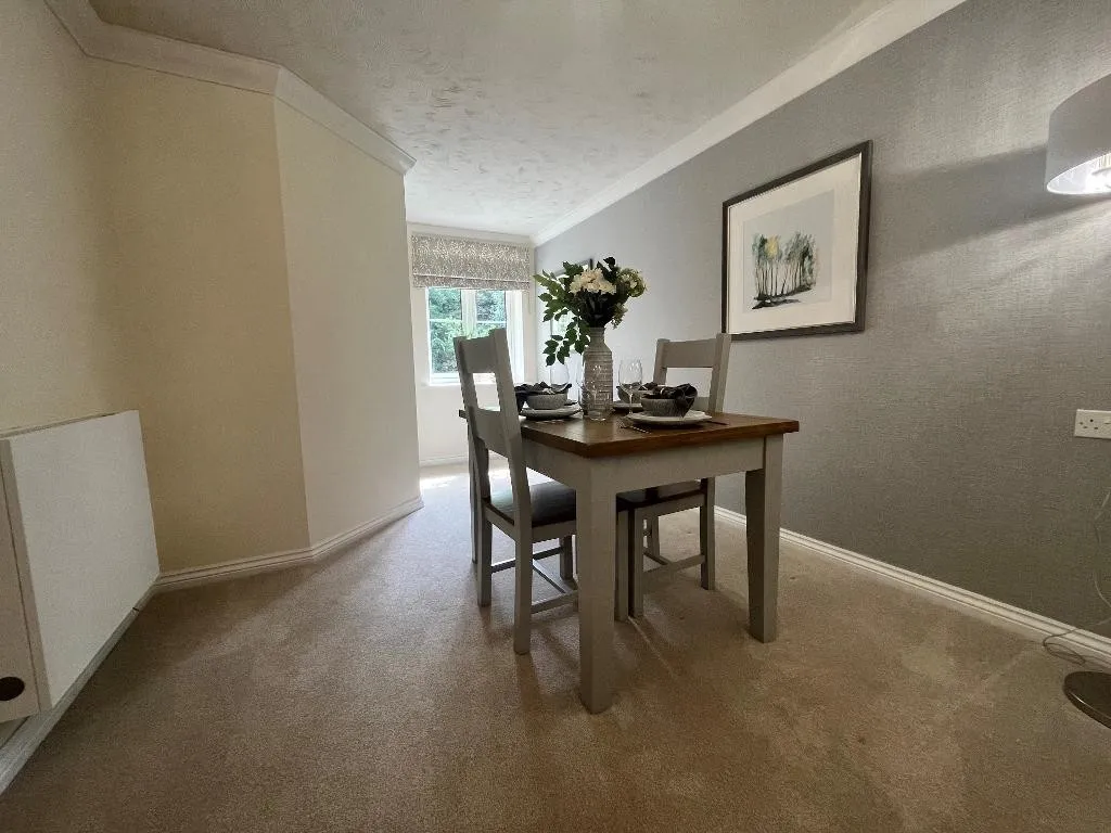 Addington Road, South Croydon, photo 4