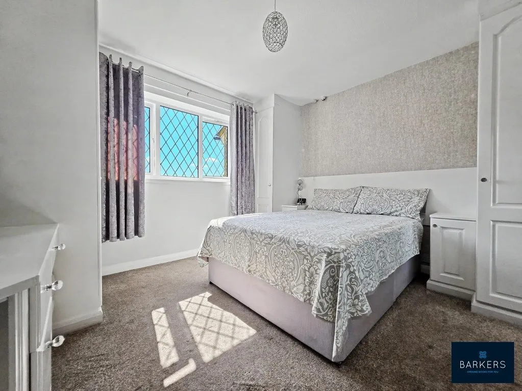 Elmwood Drive, Brighouse HD6 2AP, photo 7