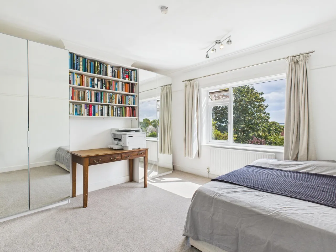 Evelegh Road, Farlington, PO6, photo 12
