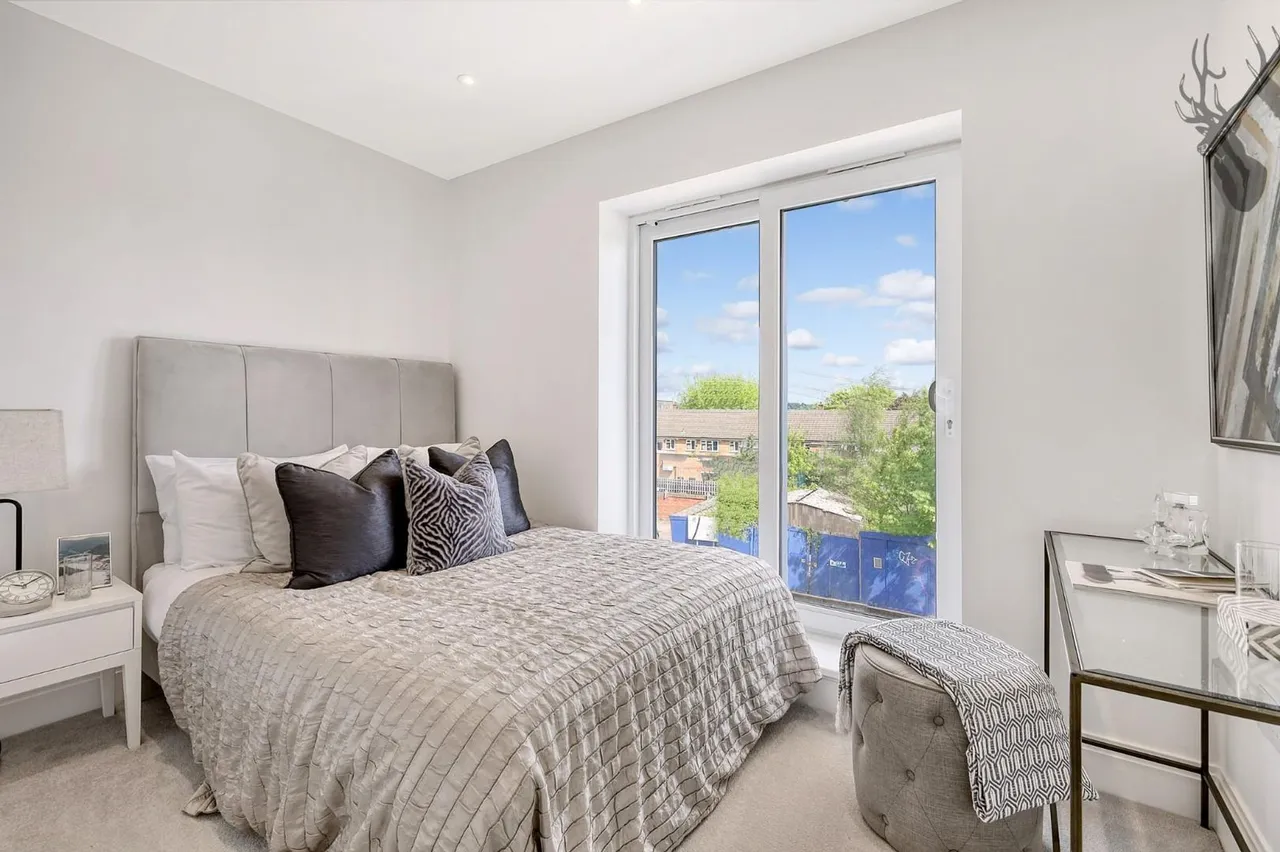 Queens Road, Buckhurst Hill, IG9, photo 5