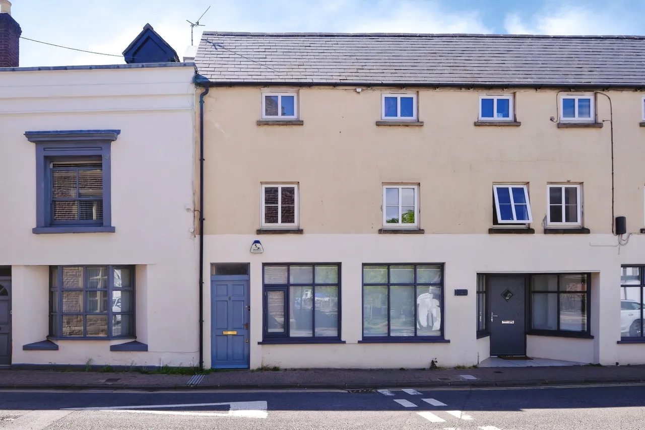 St. James Street, Monmouth, NP25, photo 13