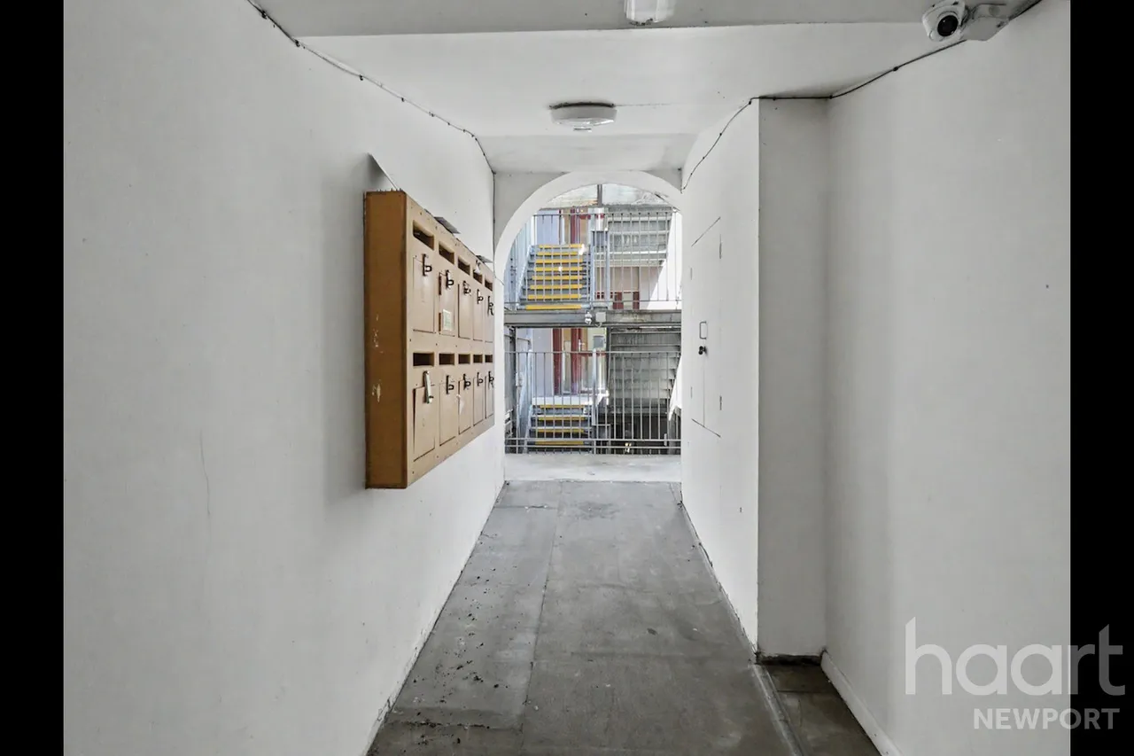 Commercial Road, Newport, NP20, photo 10