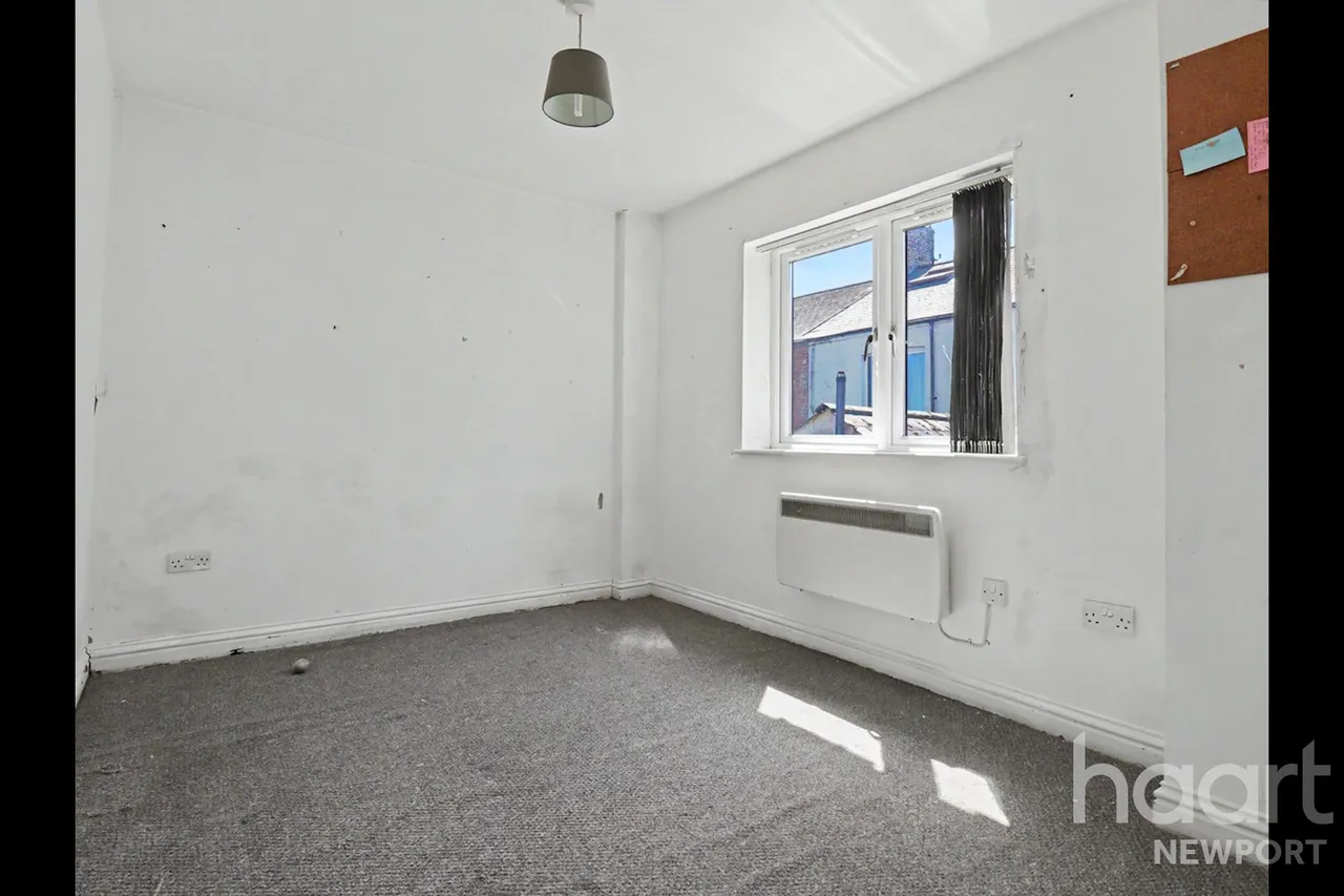 Commercial Road, Newport, NP20, photo 6