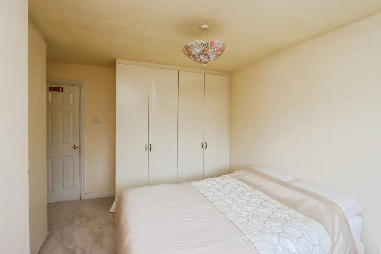 Lyminton Lane, ROTHERHAM, South Yorkshire, S60, photo 13