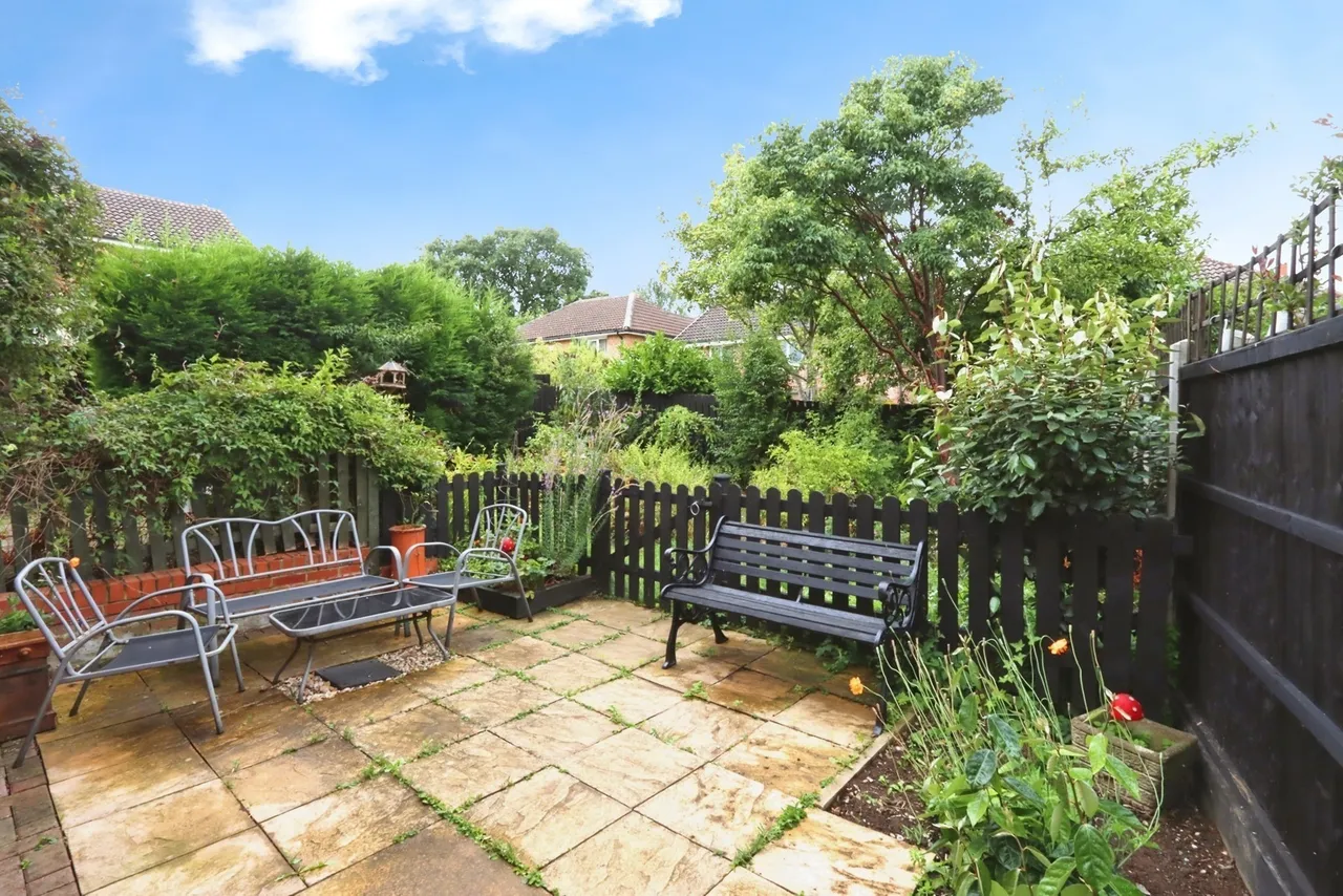 Lyminton Lane, ROTHERHAM, South Yorkshire, S60, photo 16