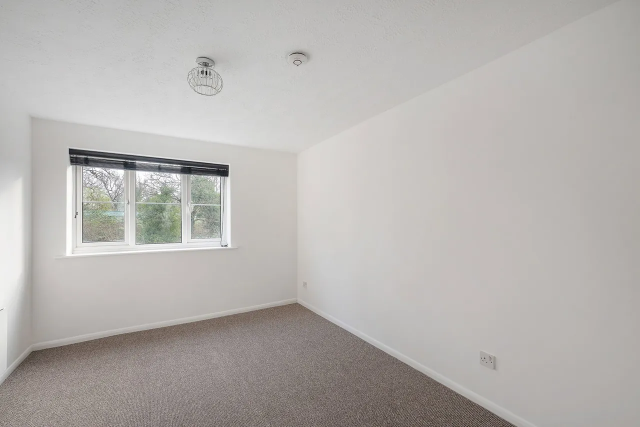 Tylers Court, Alperton, HA0, photo 4