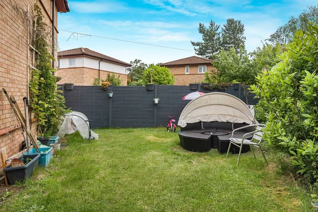 Silicon Court, Shenley Lodge, Milton Keynes, Buckinghamshire, MK5 7DJ, photo 11